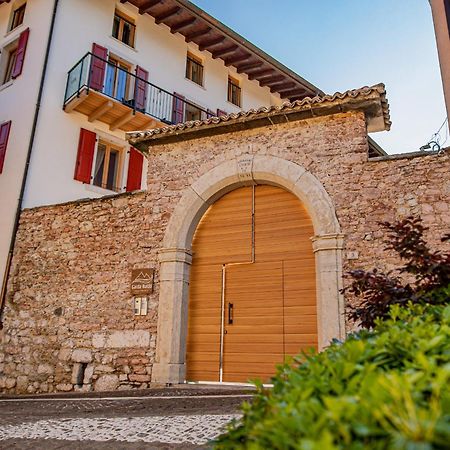 Garda Baldo Apartments_Vivaldi Torbole Sul Garda Luaran gambar