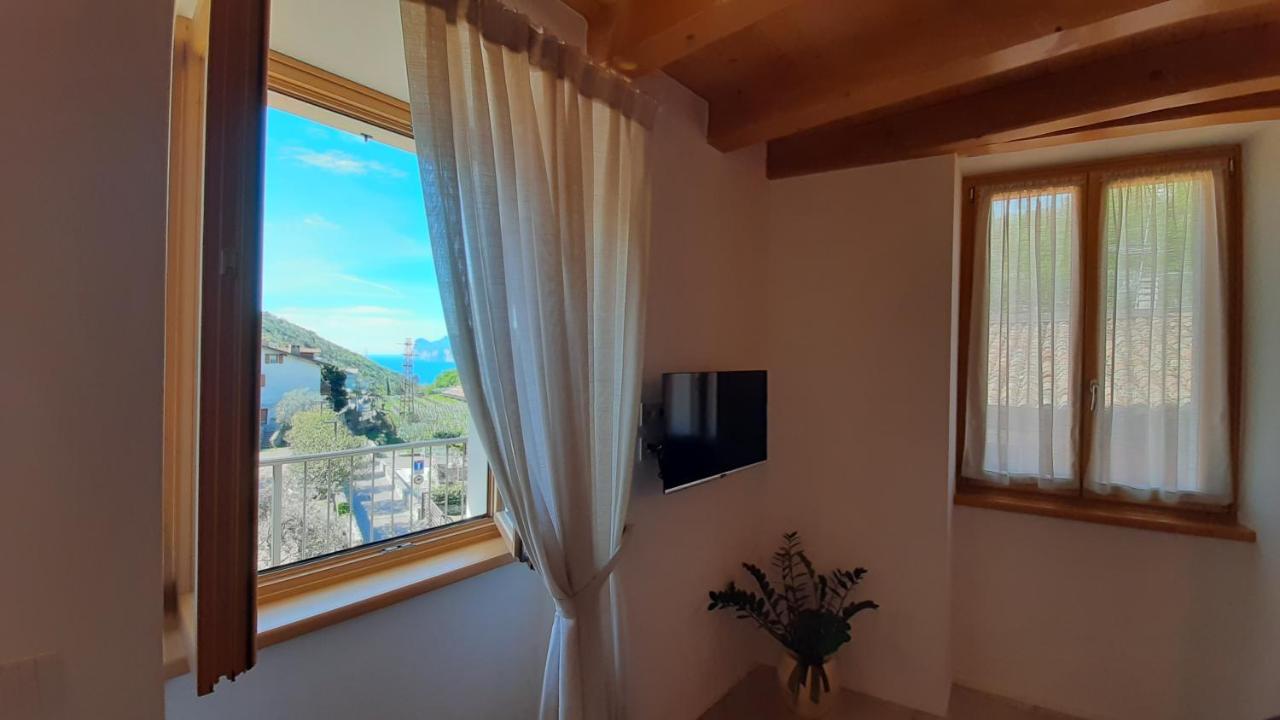 Garda Baldo Apartments_Vivaldi Torbole Sul Garda Luaran gambar